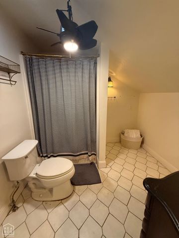 805 W Jefferson ave, Jonesboro, AR 72401