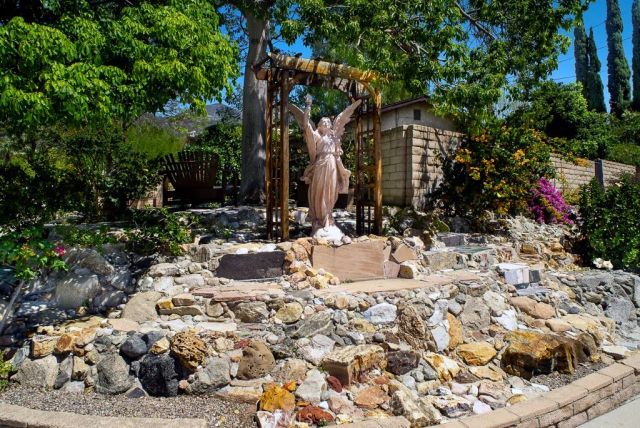 13576 Polk Street, Sylmar, CA 91342