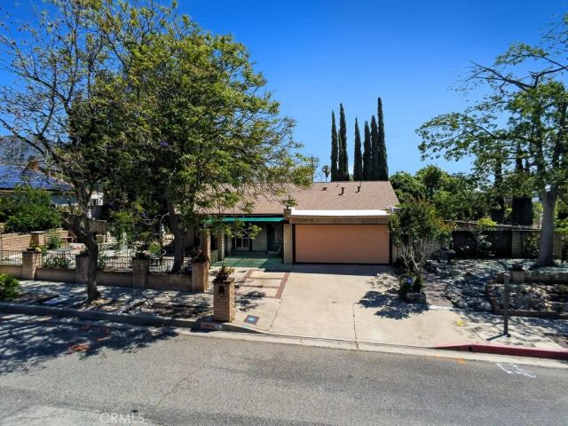 13576 Polk Street, Sylmar, CA 91342
