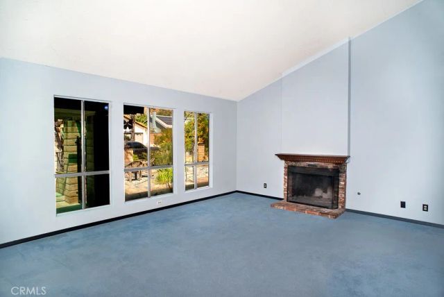 13576 Polk Street, Sylmar, CA 91342