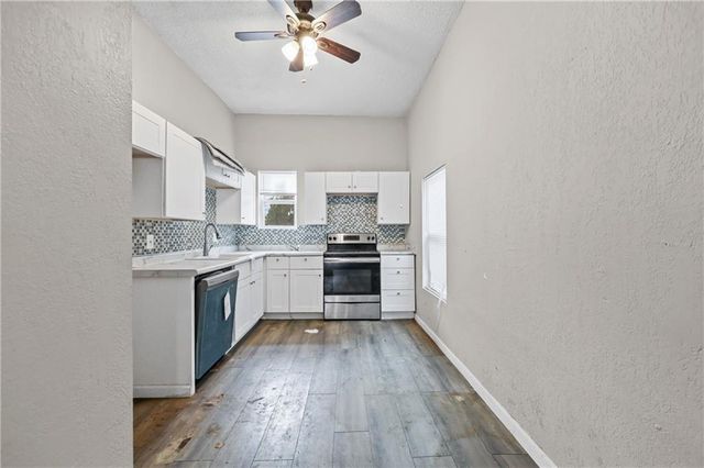 610 ST LOUIS Avenue, Excelsior Springs, MO 64024