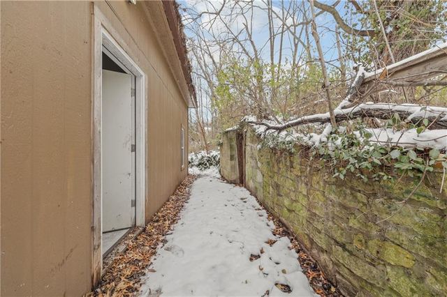 610 ST LOUIS Avenue, Excelsior Springs, MO 64024