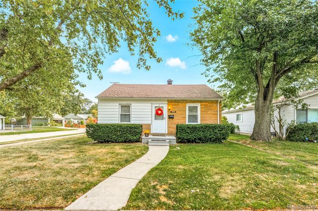 1986 Leitch Road, Ferndale, MI 48220