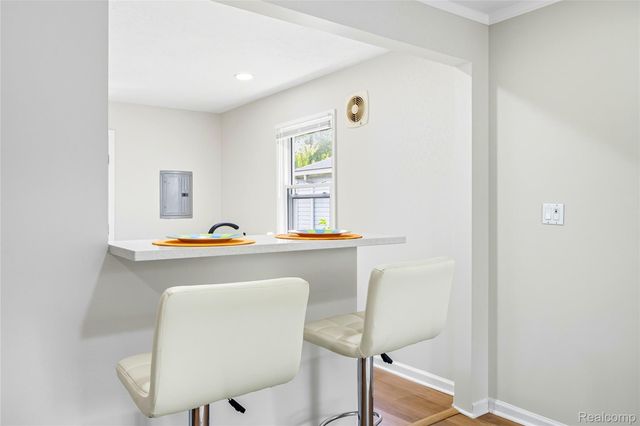 1986 Leitch Road, Ferndale, MI 48220