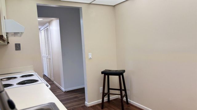 4657 Fountains Drive S 202, Lake Worth, FL 33467