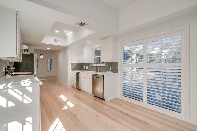 4201 Clear Lake Circle, Fort Worth, TX 76109