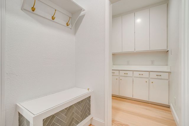 4201 Clear Lake Circle, Fort Worth, TX 76109