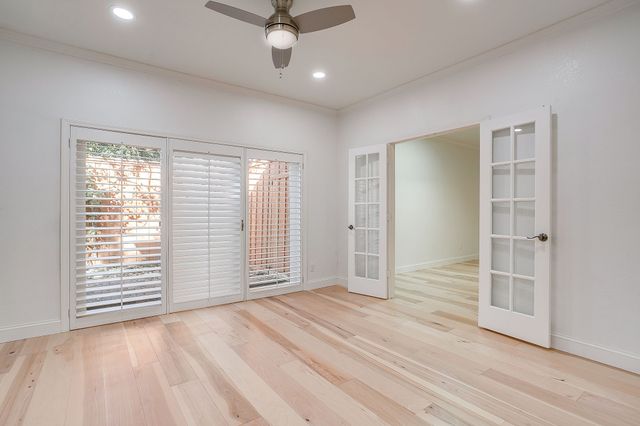 4201 Clear Lake Circle, Fort Worth, TX 76109