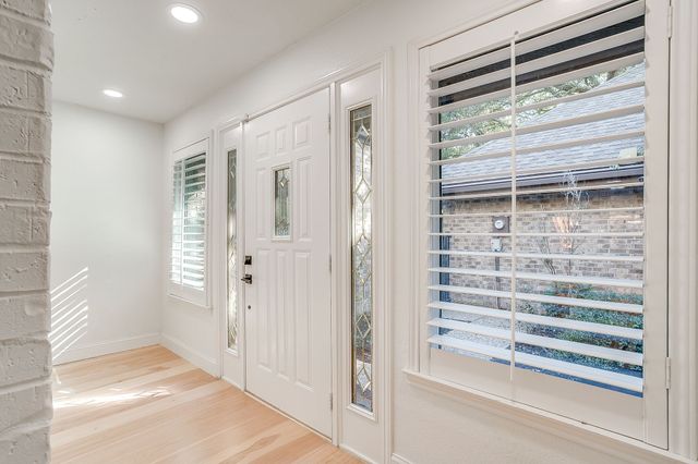 4201 Clear Lake Circle, Fort Worth, TX 76109