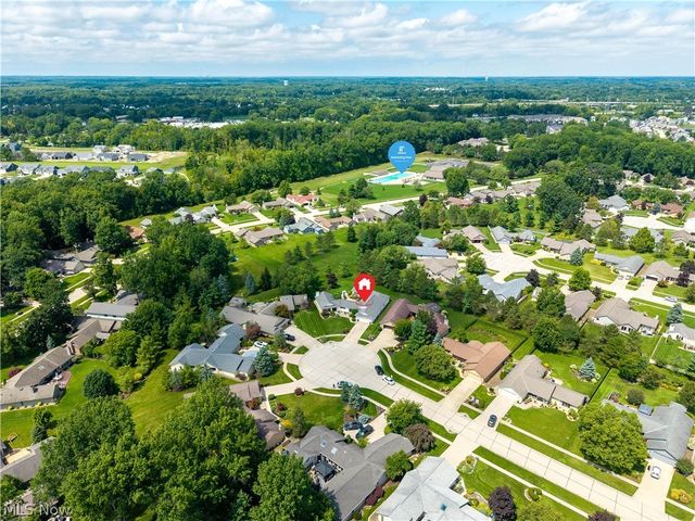 33008 Woodhaven Circle, North Ridgeville, OH 44039