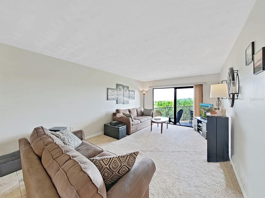 Image 16 of property listing at 19451 GULF BOULEVARD 205, Indian Shores, FL 33785