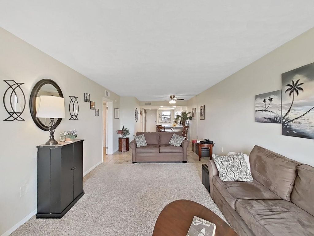 Image 20 of property listing at 19451 GULF BOULEVARD 205, Indian Shores, FL 33785