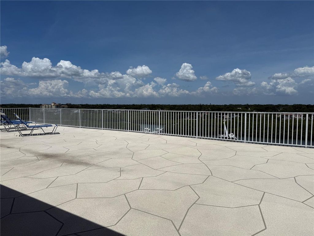 Image 34 of property listing at 19451 GULF BOULEVARD 205, Indian Shores, FL 33785