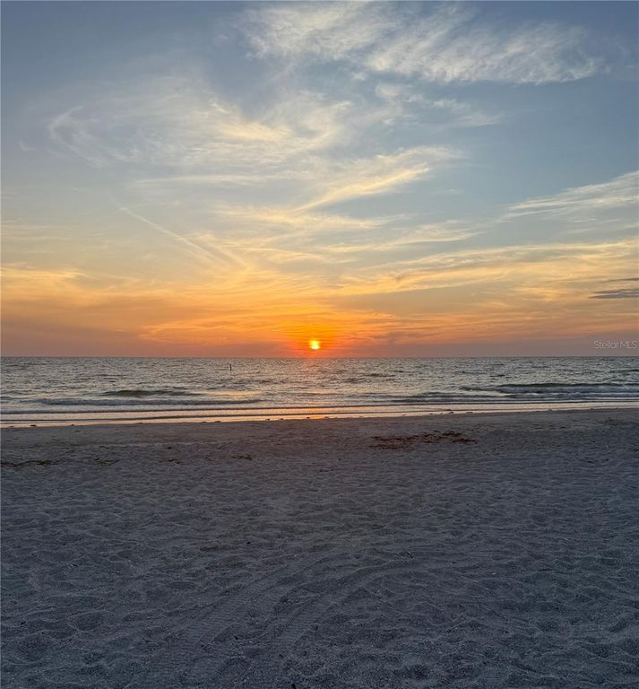 Image 47 of property listing at 19451 GULF BOULEVARD 205, Indian Shores, FL 33785