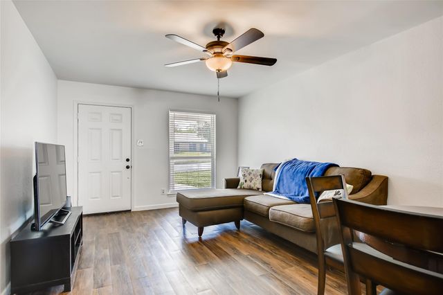 312 W William Cannon DR A & B, Austin, TX 78745