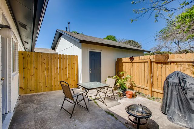 312 W William Cannon DR A & B, Austin, TX 78745