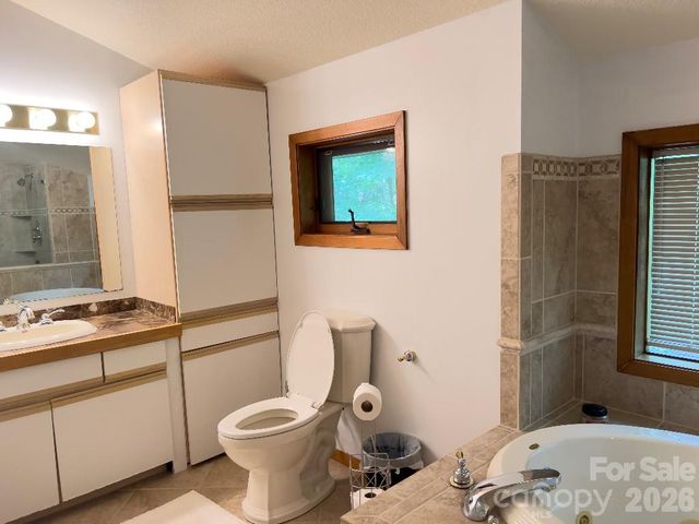 394 Jonathan Lane, Lake Lure, NC 28746
