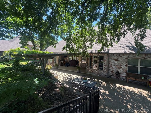 405 E 119th Street S, Jenks, OK 74037