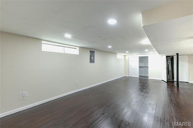 2686 Creve Coeur Mill Road, Maryland Heights, MO 63043