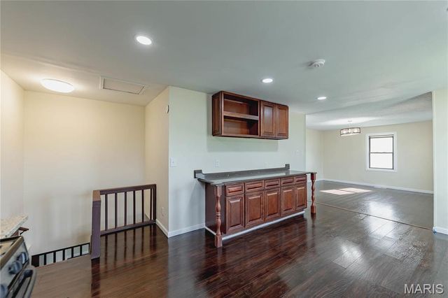 2686 Creve Coeur Mill Road, Maryland Heights, MO 63043