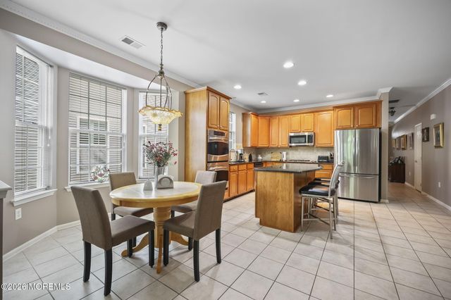 17 Silver Charm Road, Manalapan, NJ 07726