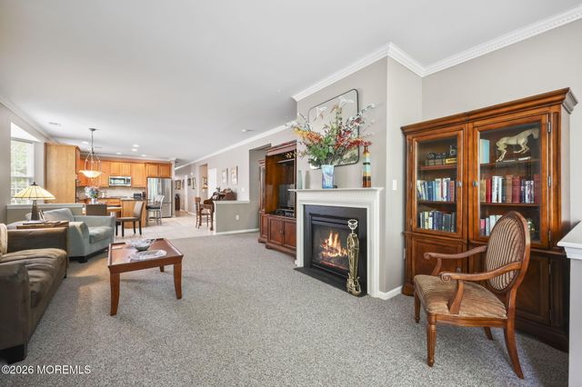 17 Silver Charm Road, Manalapan, NJ 07726