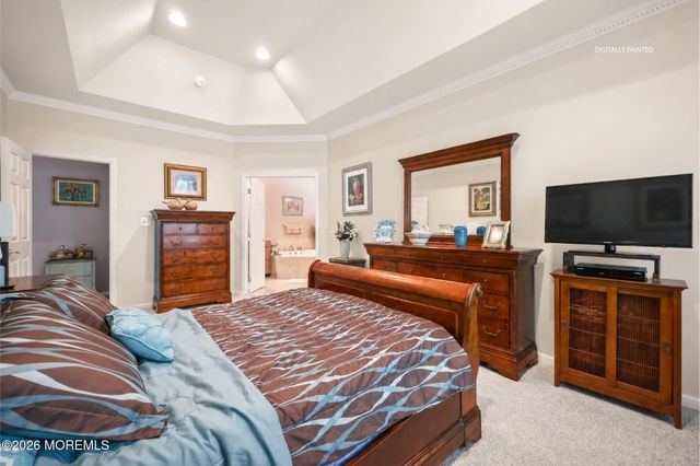17 Silver Charm Road, Manalapan, NJ 07726