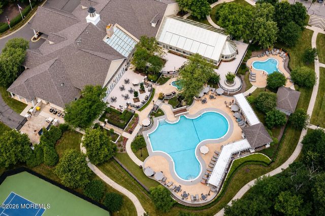 17 Silver Charm Road, Manalapan, NJ 07726