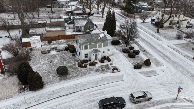 1002 SW Kenworthy Drive, Ankeny, IA 50023