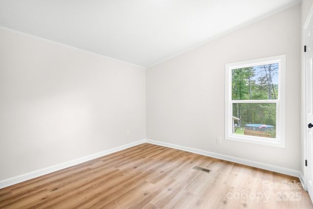 136 Ridge Creek Drive, Troutman, NC 28166