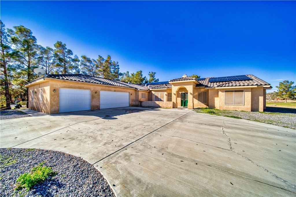 3000 Pebble Beach Avenue, Pahrump, NV 89048