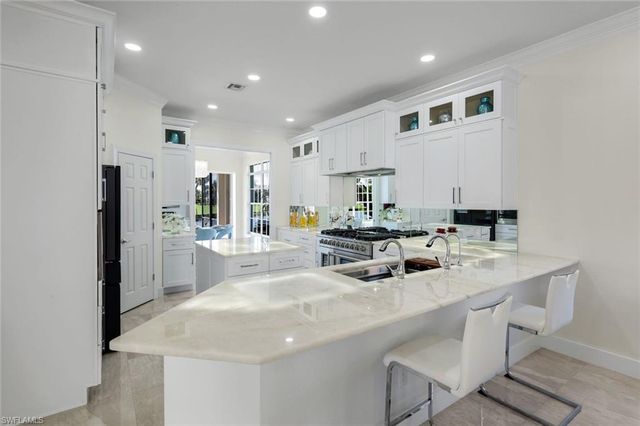 22660 Fairlawn CT, Estero, FL 34135
