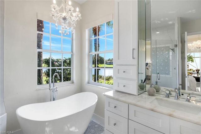 22660 Fairlawn CT, Estero, FL 34135