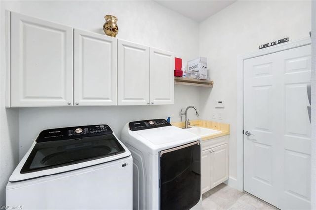 22660 Fairlawn CT, Estero, FL 34135
