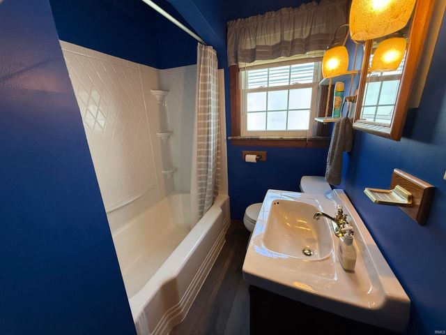1605 Madison Avenue, Evansville, IN 47714