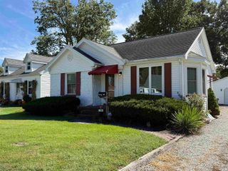 1605 Madison Avenue, Evansville, IN 47714