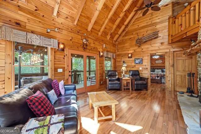 24 Indian Lake Road, Mineral Bluff, GA 30559