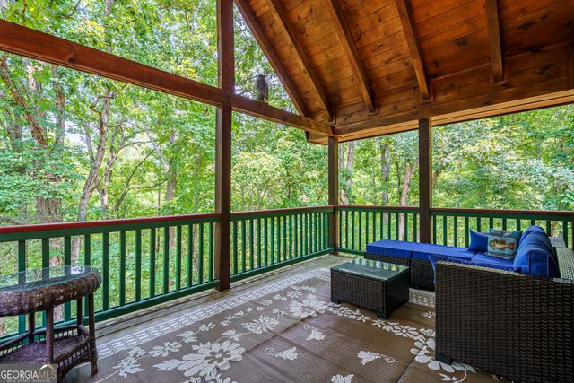 24 Indian Lake Road, Mineral Bluff, GA 30559