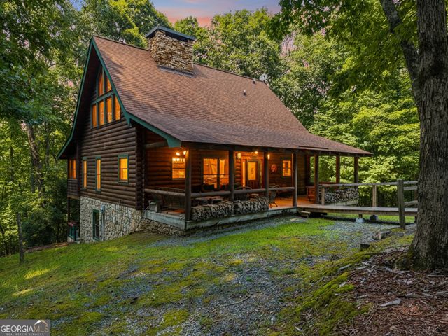 24 Indian Lake Road, Mineral Bluff, GA 30559