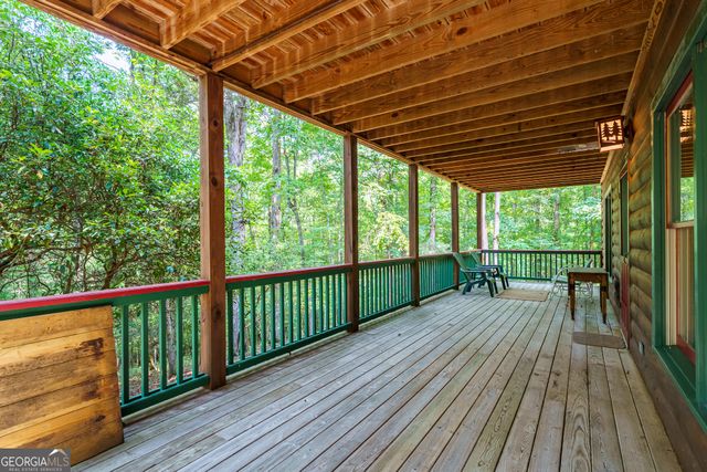 24 Indian Lake Road, Mineral Bluff, GA 30559
