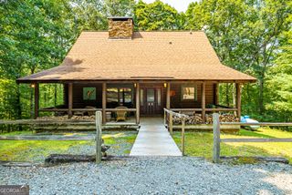 24 Indian Lake Road, Mineral Bluff, GA 30559