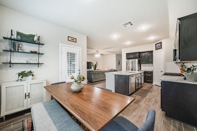 2309 Redwood Ridge Trail, Manvel, TX 77578