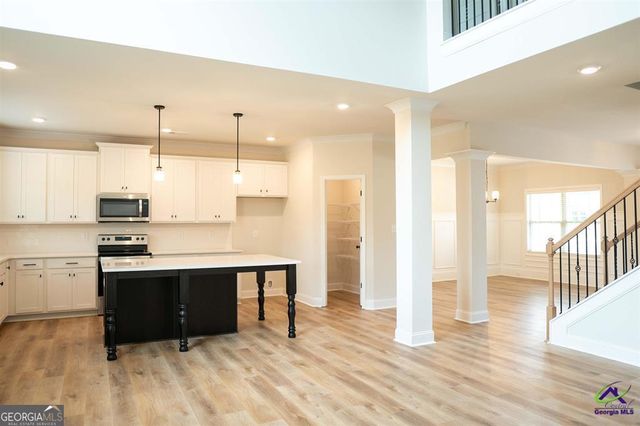 101 Oak Branch Lane, Bonaire, GA 31005