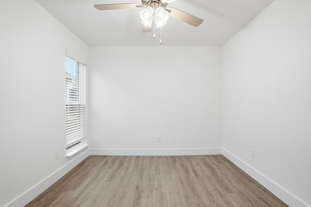 5248 S Morgan Avenue, Brookline, MO 65619