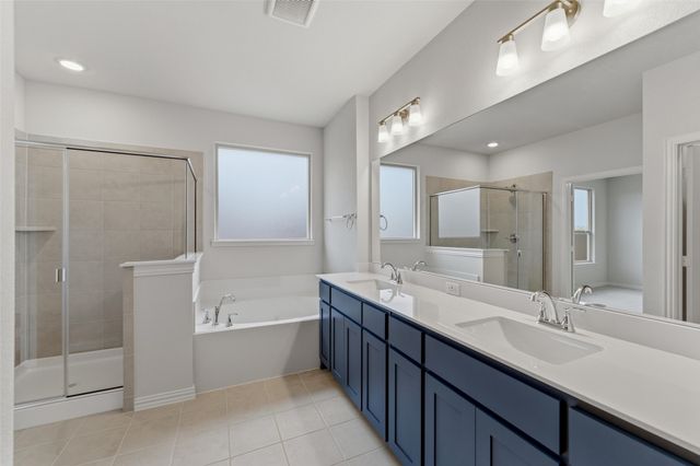 1249 Sabine River Lane, Springtown, TX 76082