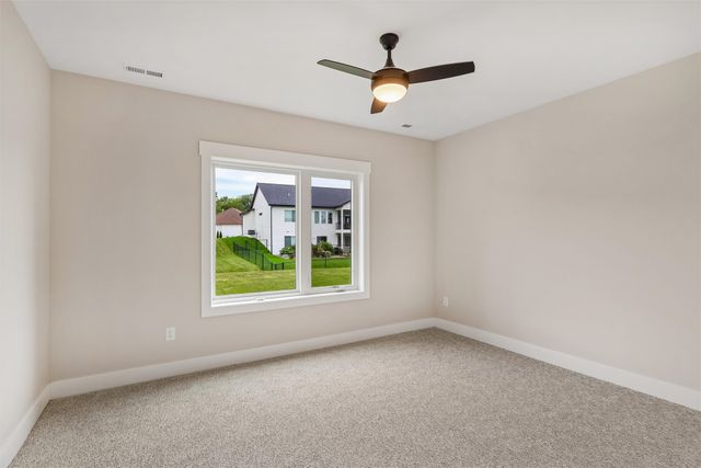 17321 N Valley Drive, Urbandale, IA 50263
