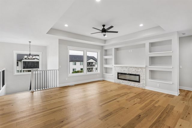 17321 N Valley Drive, Urbandale, IA 50263