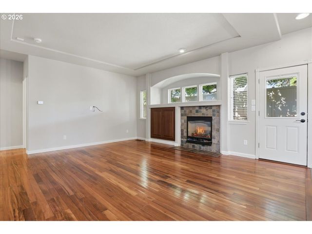 2131 Nw FARGO Loop, Camas, WA 98607