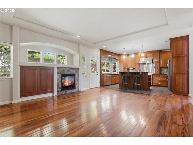 2131 Nw FARGO Loop, Camas, WA 98607
