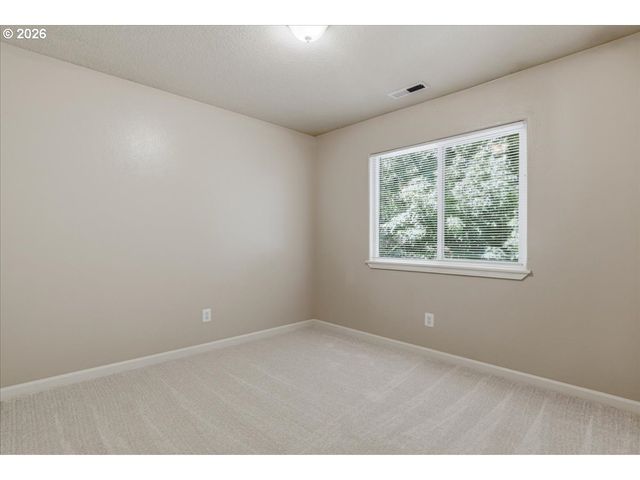 2131 Nw FARGO Loop, Camas, WA 98607